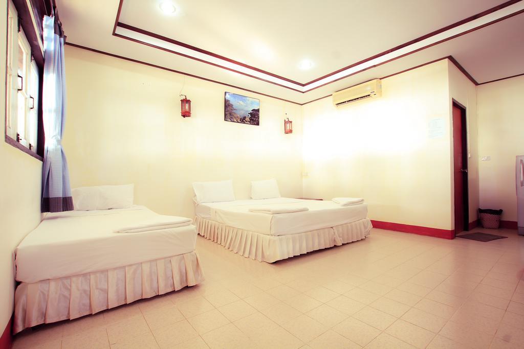 Marine Chaweng Beach Resort Exterior photo