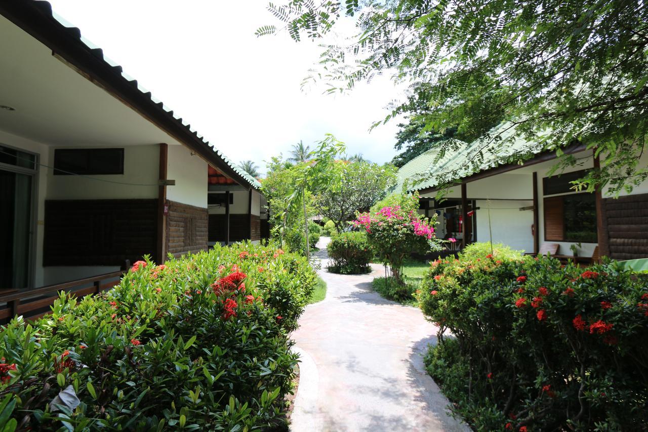 Marine Chaweng Beach Resort Exterior photo