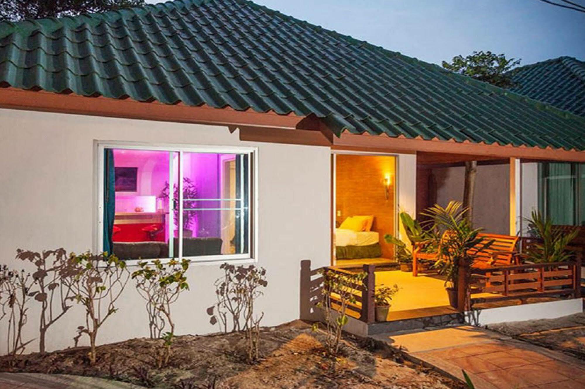 Marine Chaweng Beach Resort Exterior photo